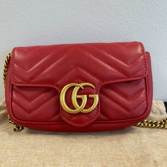 Gucci Calfskin Matelasse Super Mini GG Marmont Shoulder Bag - Red - Preowned - Picture 1 of 10